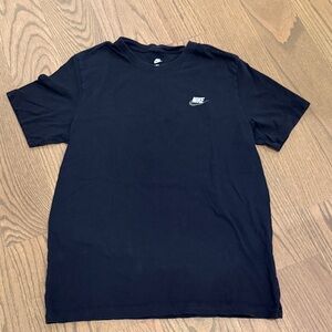 Nike Men's Classic Black Tee